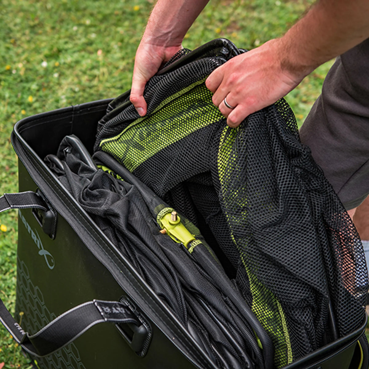 Matrix Ethos EVA Net Bag XL – leefnetten in de tas plaatsen