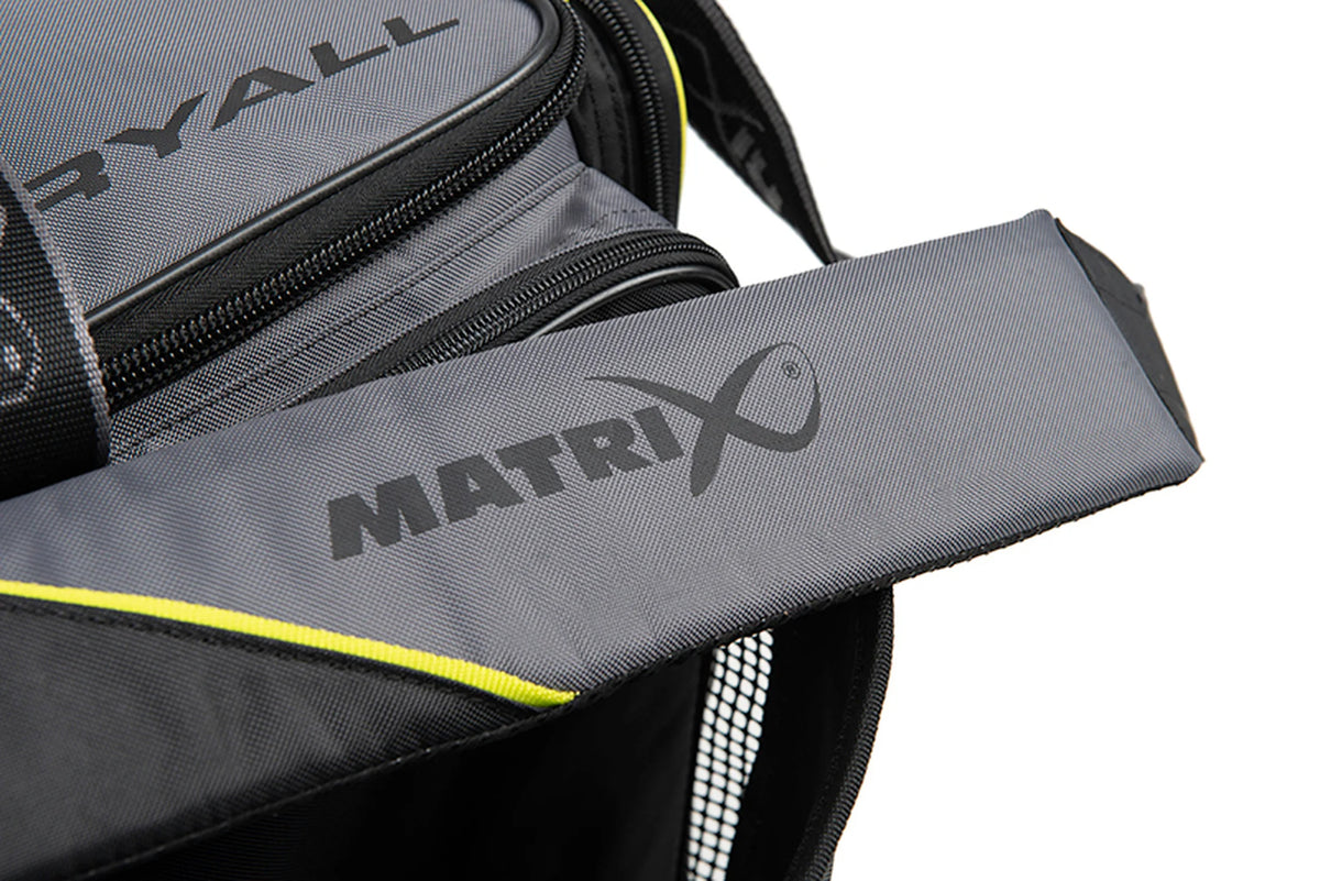 Matrix Ethos Large Carryall – grijze gevoerde schouderriem met zwart Matrix-logo en gele afwerking