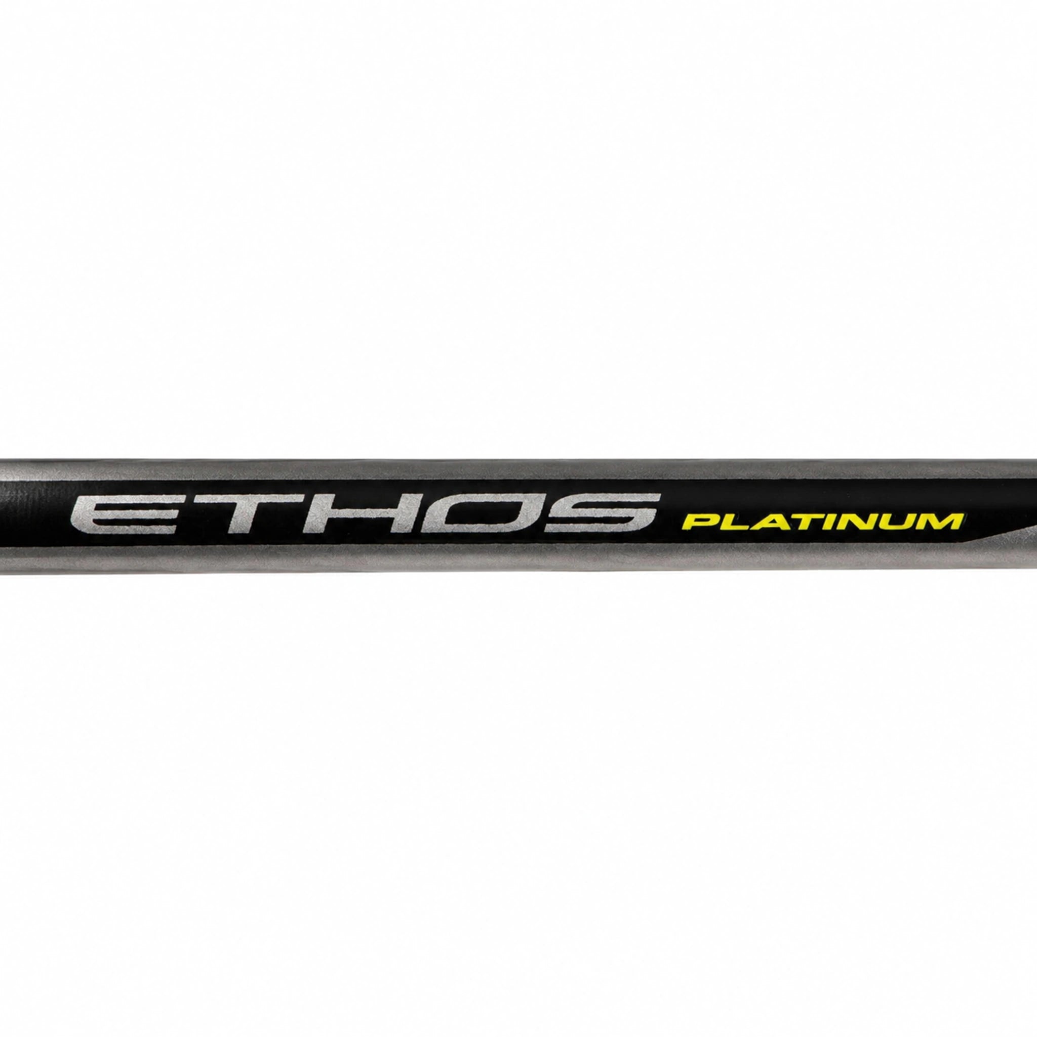 Matrix Ethos Platinum Commercial Feeder – horizontale close-up van de originele Ethos Platinum-opdruk