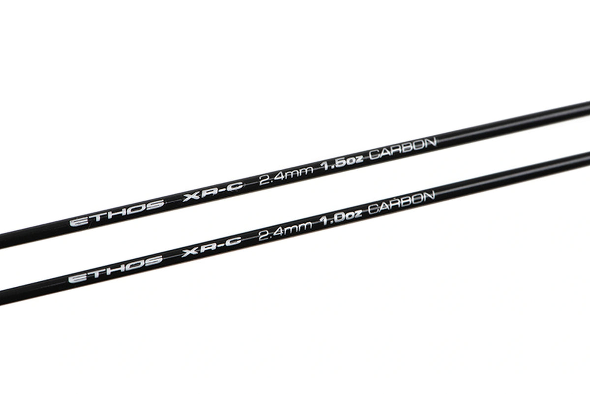 Matrix Ethos XR-C Bomb Rod 9ft – opdruk van de carbon toppen van 2,4 mm met aanduidingen 1,0 oz en 1,5 oz