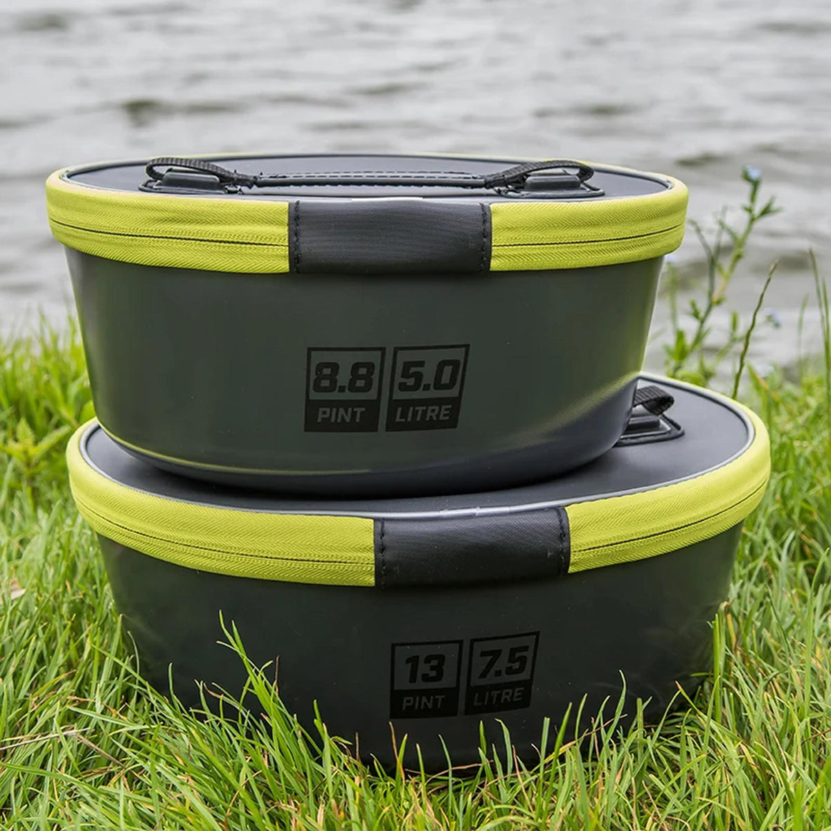 Matrix EVA Moulded Bowls with Lids – 5.0L en 7.5L gestapeld