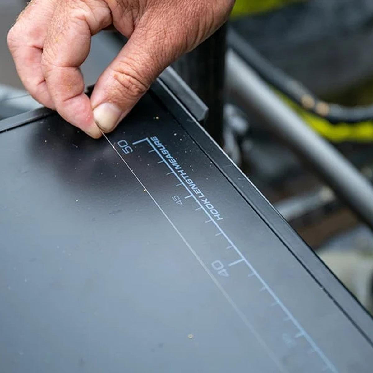 Matrix Pro Feeder Tray GBA057 – detailafbeelding 15 van de aastafel voor feederstoel
