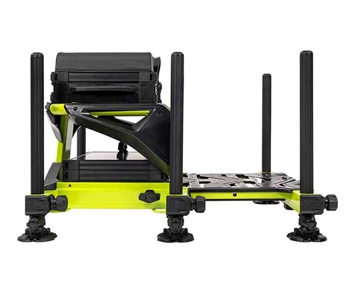 Matrix S36 Pro Lime-zitkist – volledig zijaanzicht met uitgeschoven voetenplatform en verstelbare poten