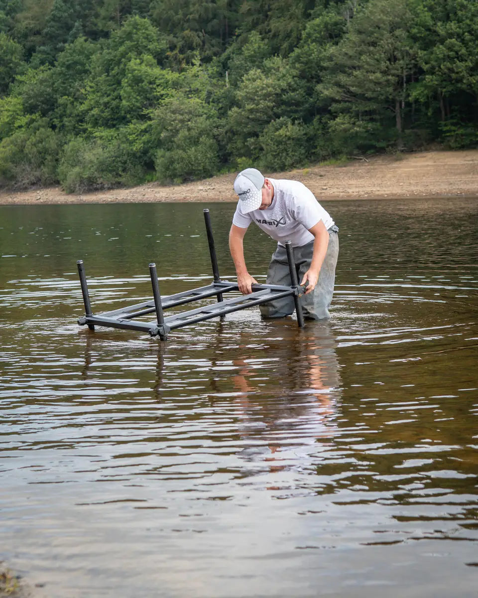 Matrix XR Duralite Platform – Aufbau im flachen Wasser