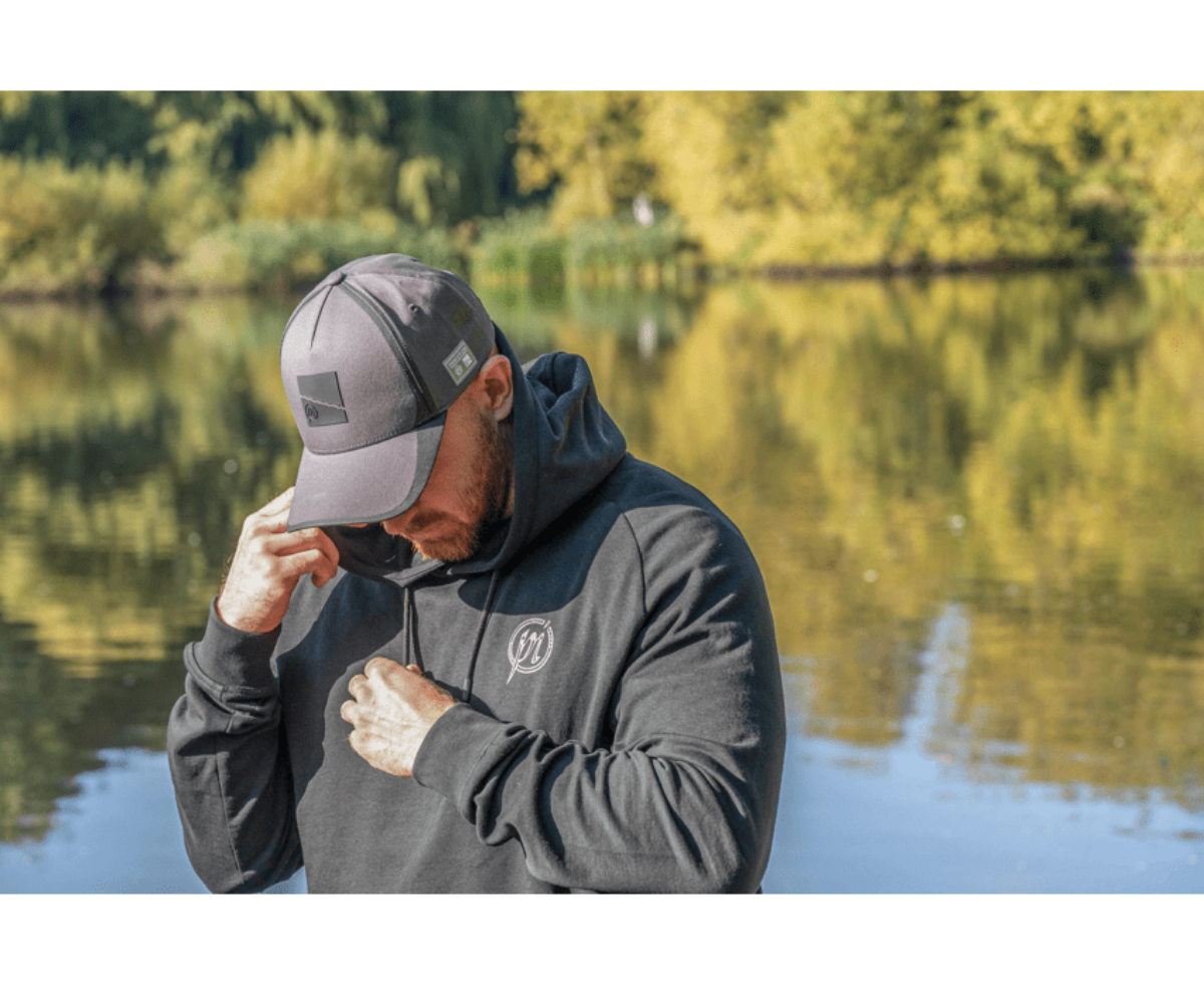 CORE COLLECTION HOODIE