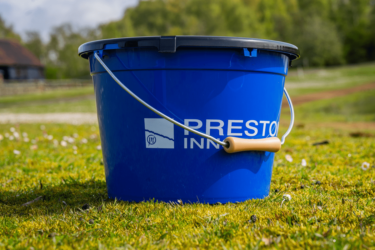 Preston 13L bucket set