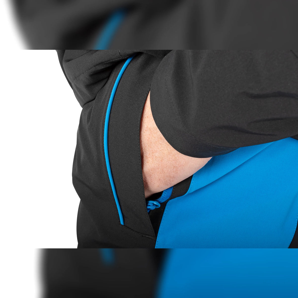 Preston DF Ultra Suit – waterdichte jaszak in gebruik