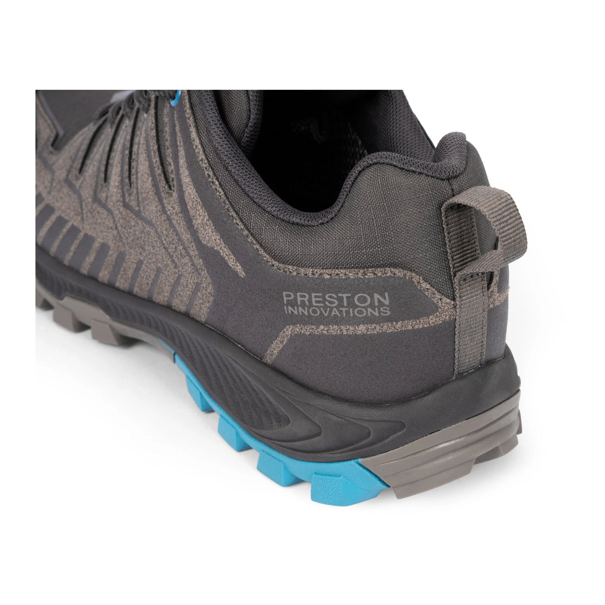 Preston DriFish All Terrain Trainers – hiel, aantreklus en Preston-opdruk