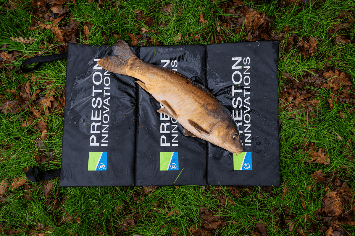 Preston fold away unhooking mat