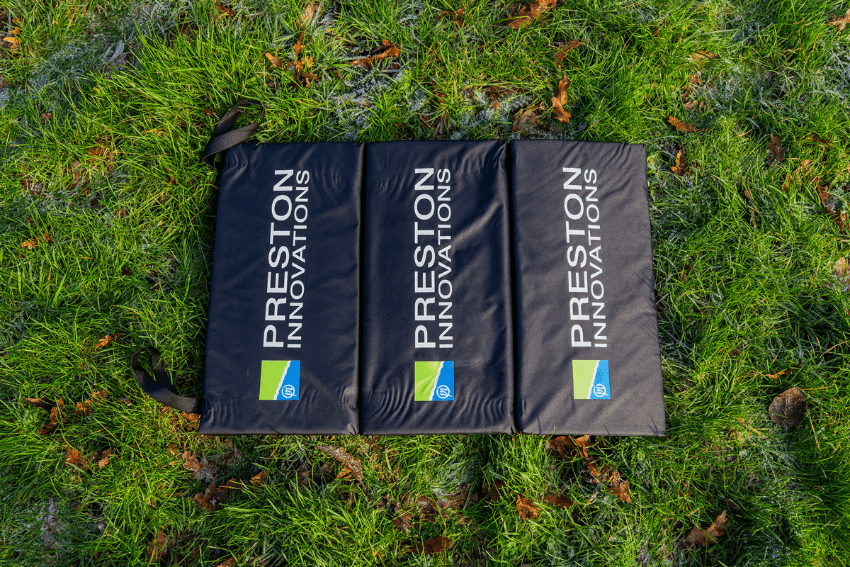 Preston fold away unhooking mat