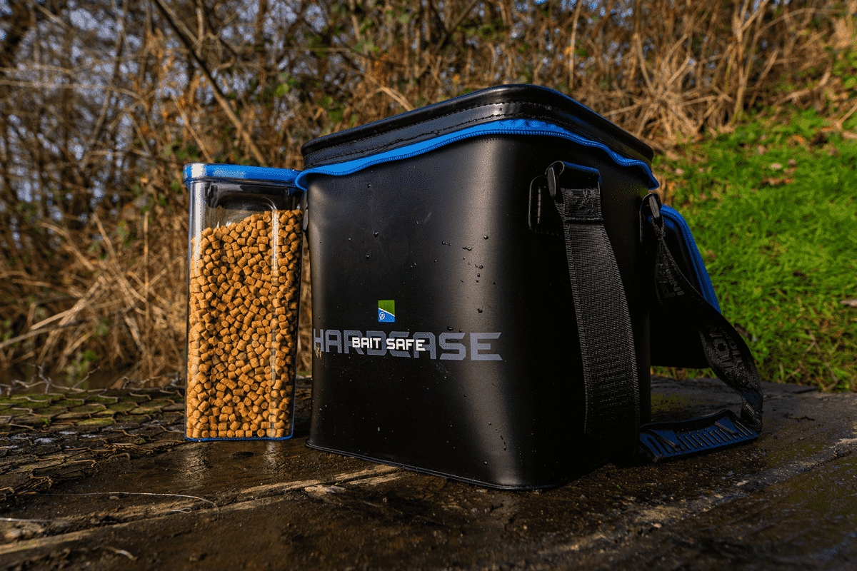 HARDCASE BAIT SAFE