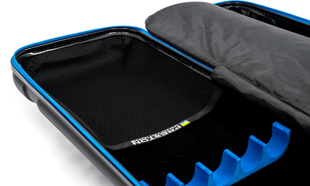 Preston Hardcase Rod Safe XL – detail van het binnenvak en de blauwe schuimsteunen