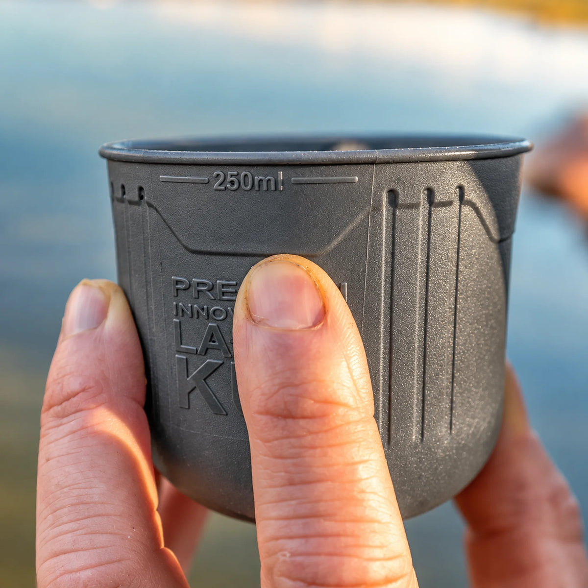 Preston Pole Kup Set 250 ml voercup met maatmarkering