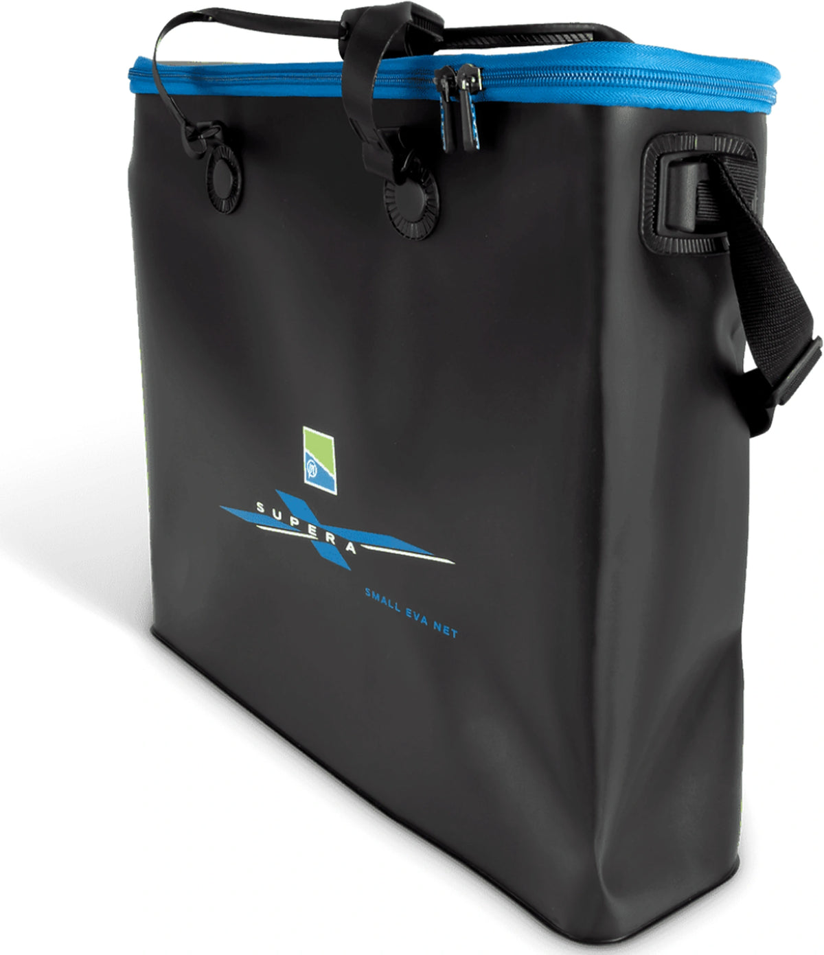Preston Supera X Small EVA Net Bag – schuin voor- en zijaanzicht met blauwe rits, handgrepen en schouderriem
