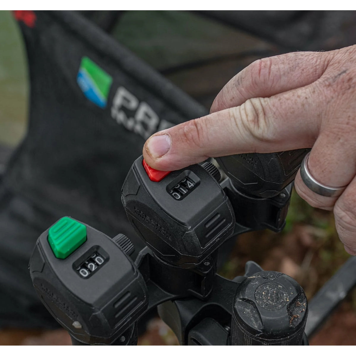 Preston Triple Clicker Counter - rode tellerstand instellen