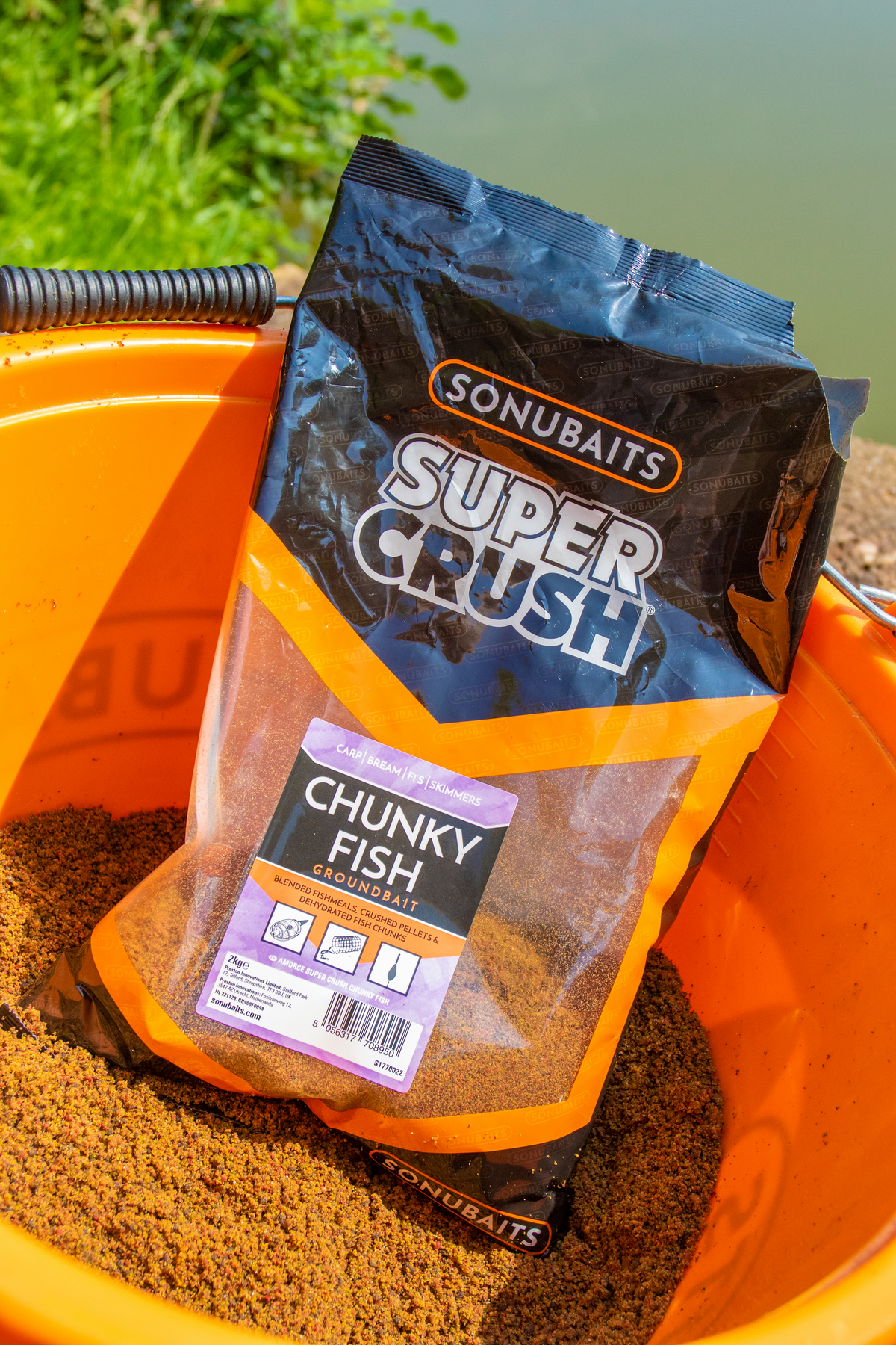Super Crush Chunky Fish 2kg – Grondvoer met Vismeel en Gedroogde Vis – productdetail