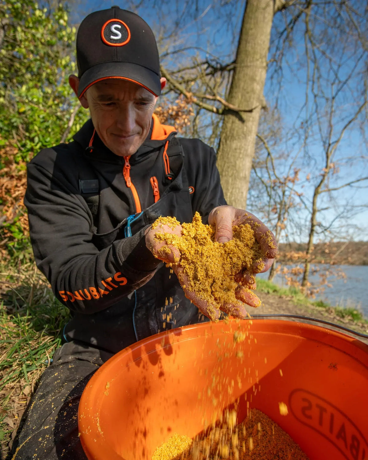 So Natural Sweet Skimmer 900g – Zoet Brasemvoer – gebruiksfoto – 2048px rebuild