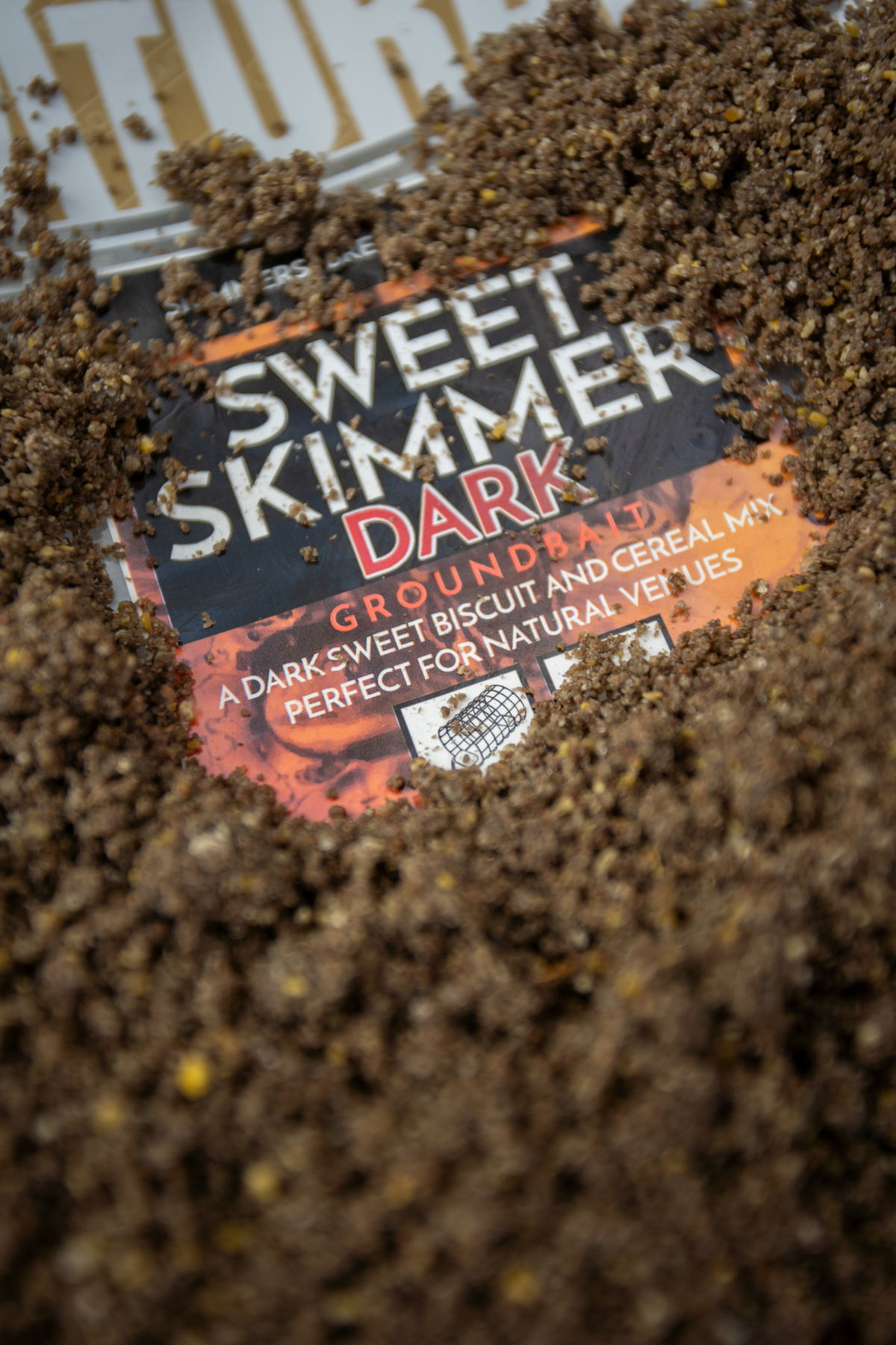 So Natural Sweet Skimmer 900g – Zoet Brasemvoer – gebruiksfoto