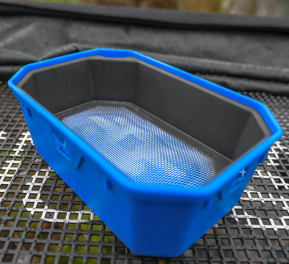preston bait tubs blauw aasbak madendoos 1 pint sieve