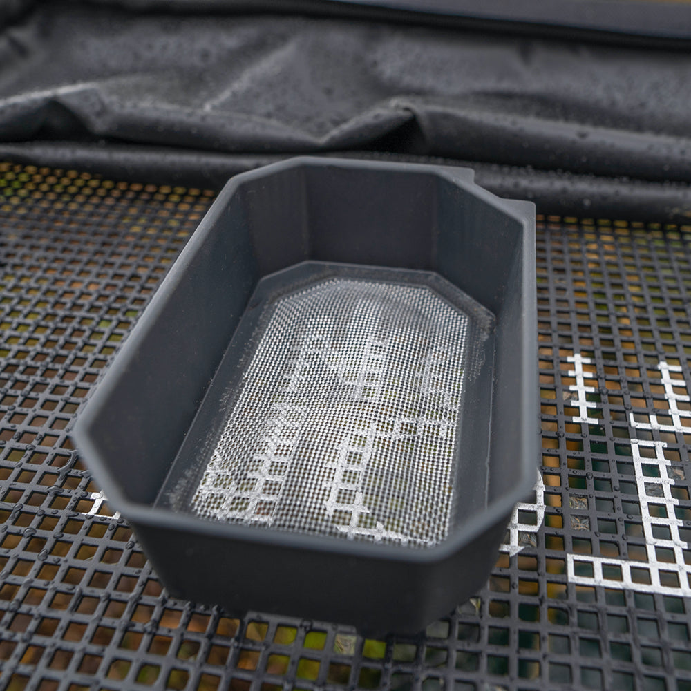 preston bait tubs blauw aasbak madendoos 1 pint sieve