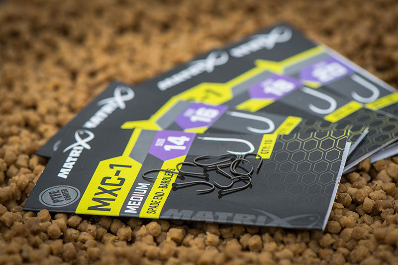 Matrix MXC-1 Medium Spade End Barbless Haken