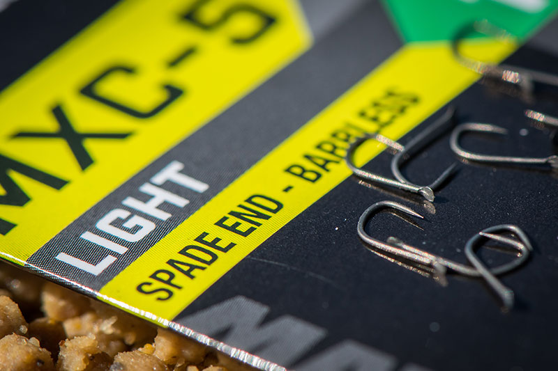 Matrix MXC-5 Light Spade End Barbless Haken