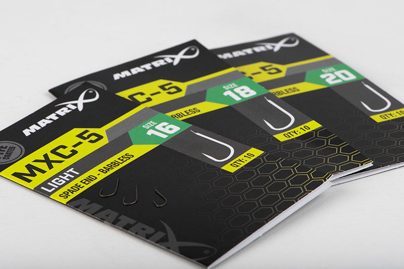 Matrix MXC-5 Light Spade End Barbless Haken