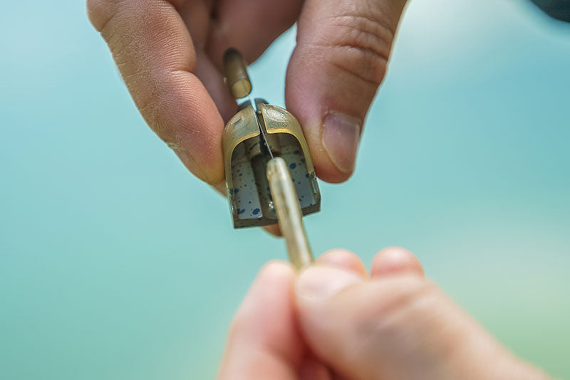 Matrix inline pellet feeders