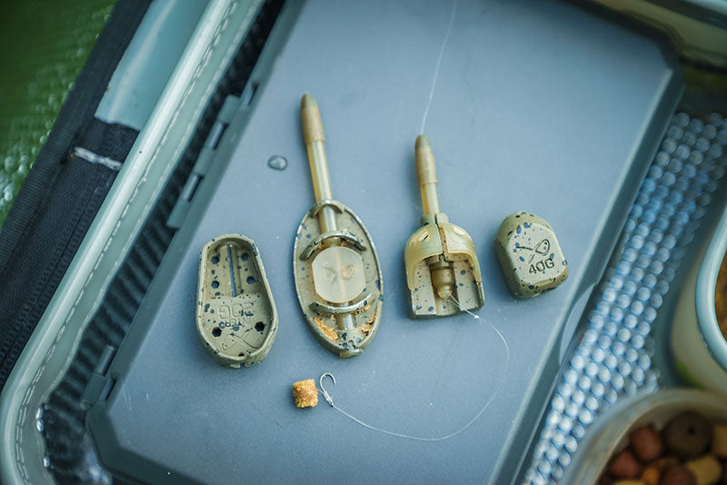 Matrix inline pellet feeders