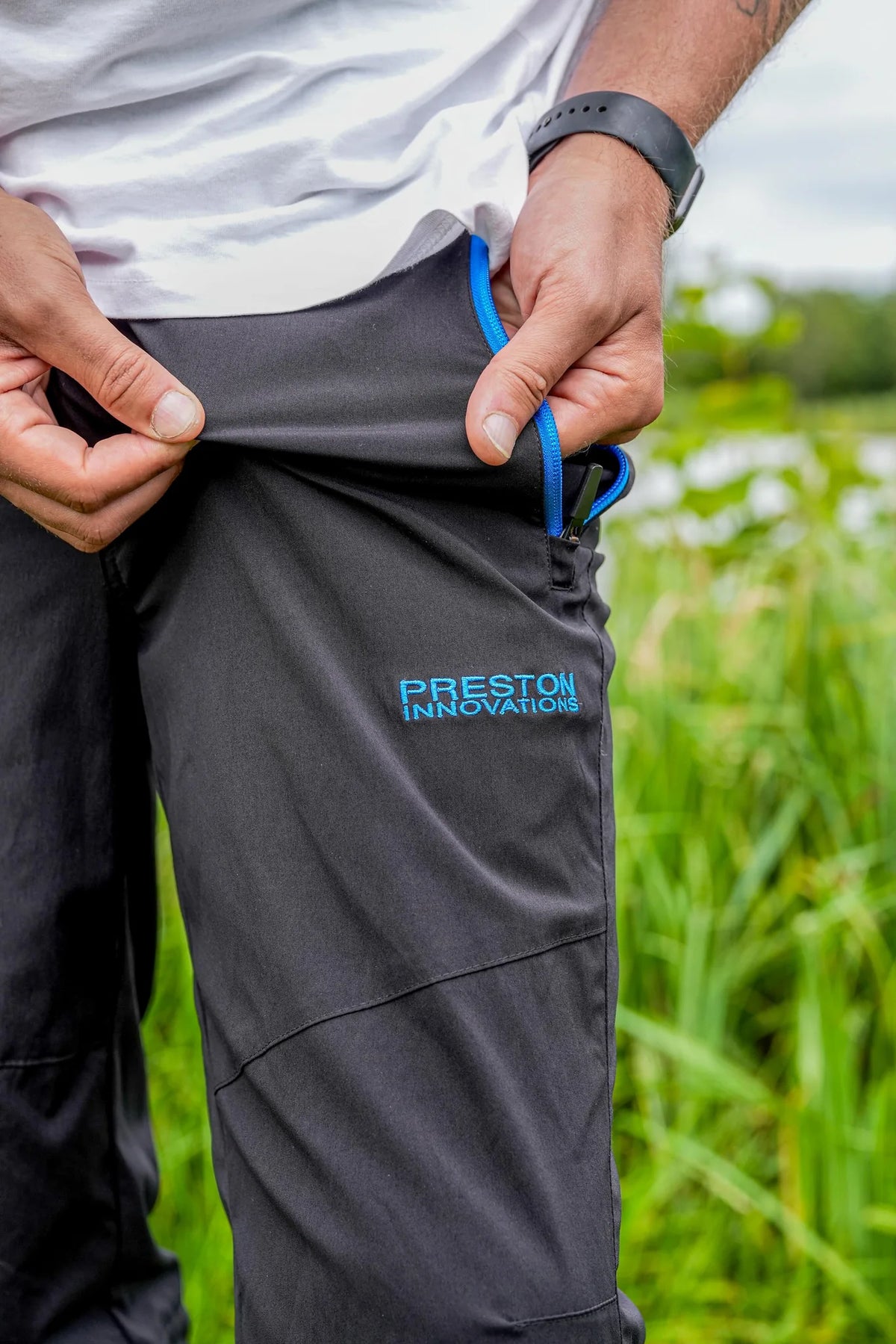 Preston DuraTech Trousers zak met trekkoord in detail