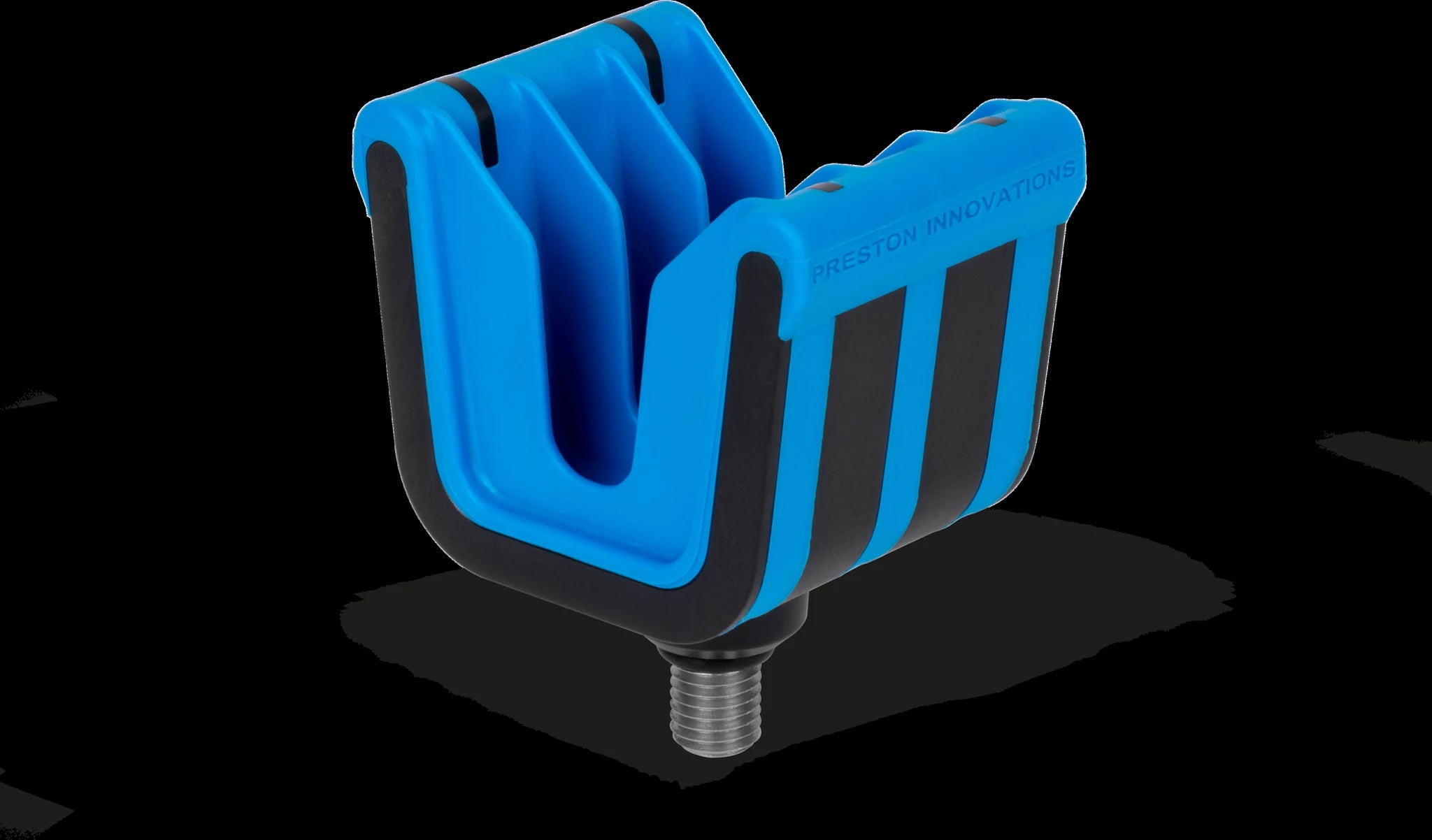 Preston Multi Gripper Rest schuin links op zwarte achtergrond