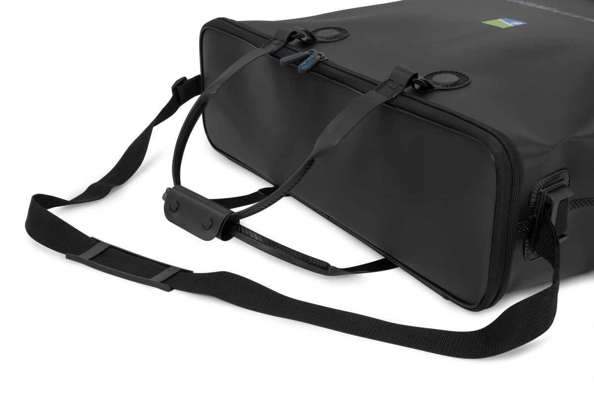 Preston Competition XS EVA Net Bag met draagbanden op witte achtergrond