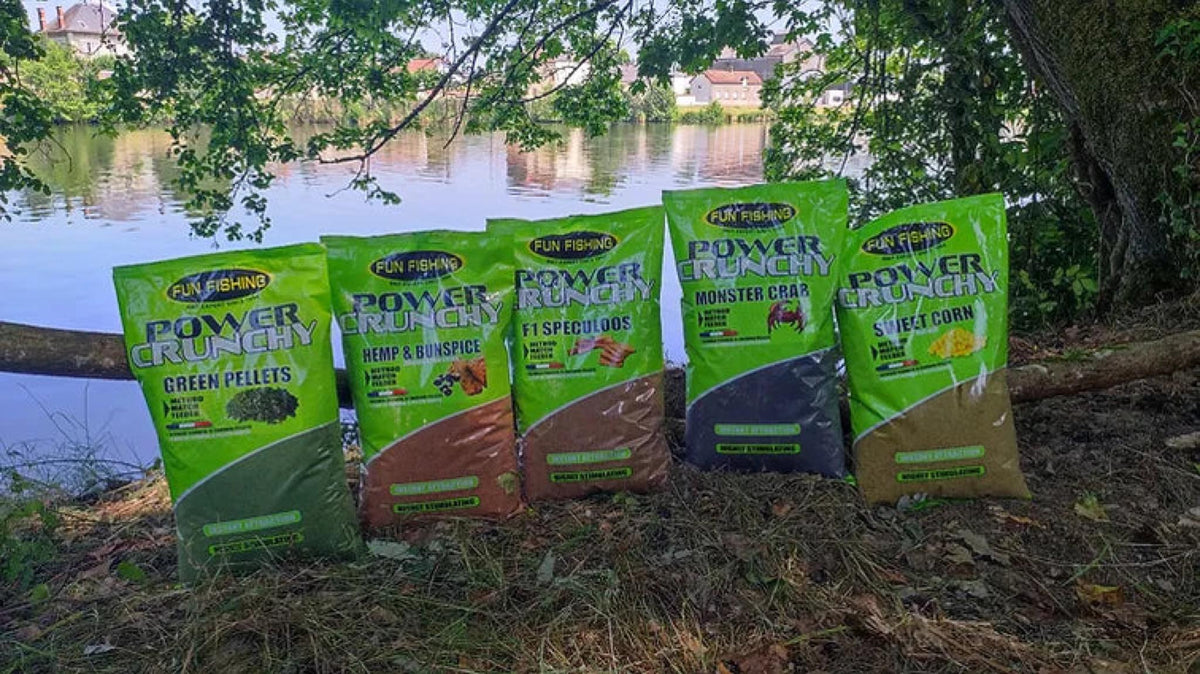 Fun Fishing Power Crunchy 2kg assortiment grondvoer aan het water