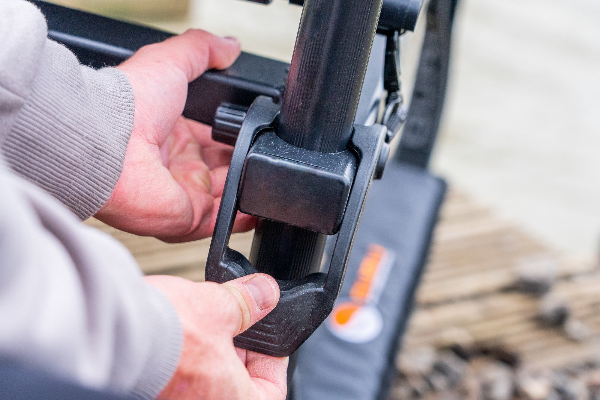 X-LEVEL ACCESSORY CHAIR