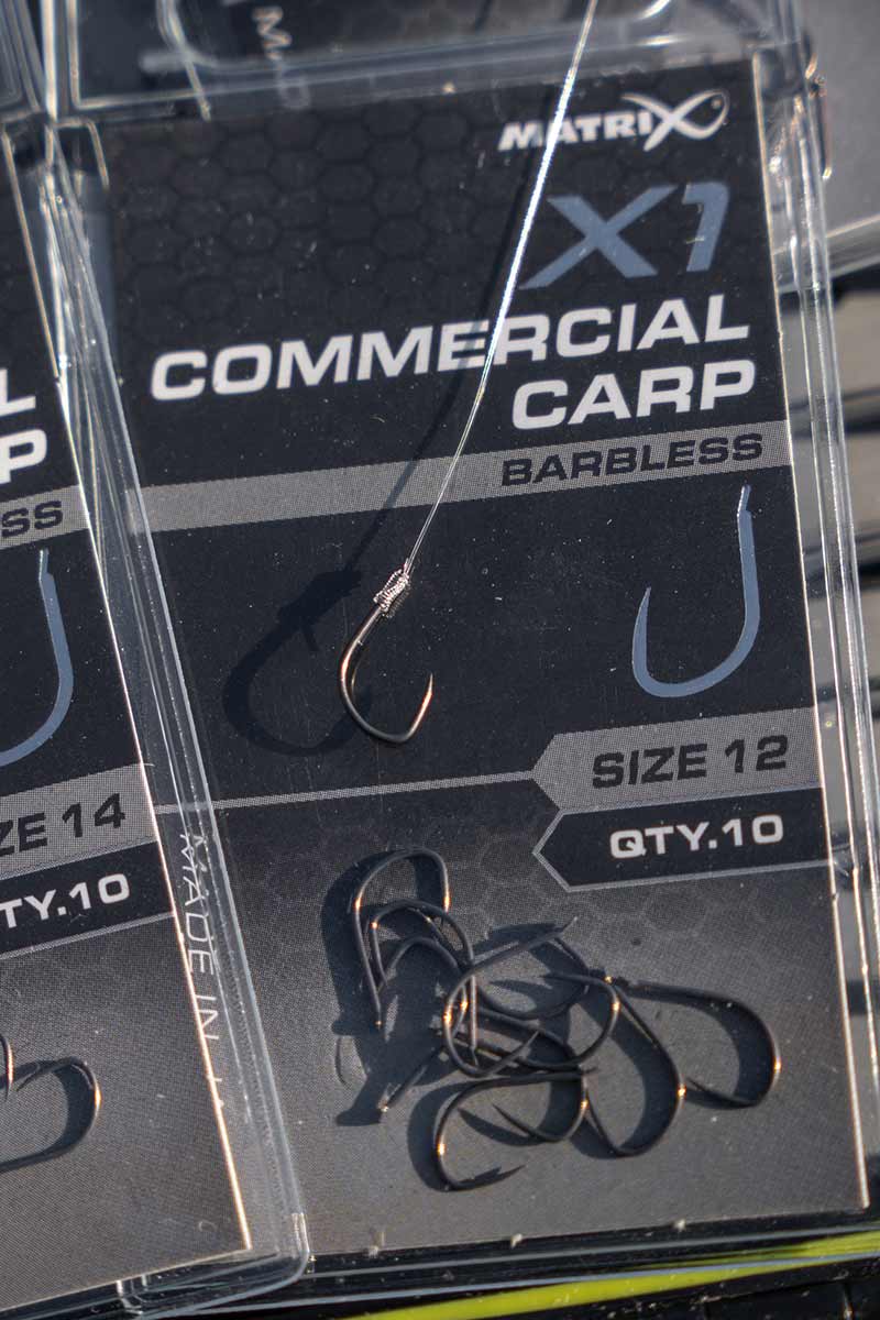 X1 COMMERCIAL CARP BARBLESS