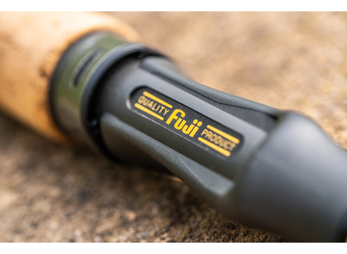 Guru Aventus SR Light Feeder, close-up van Fuji molenhouder