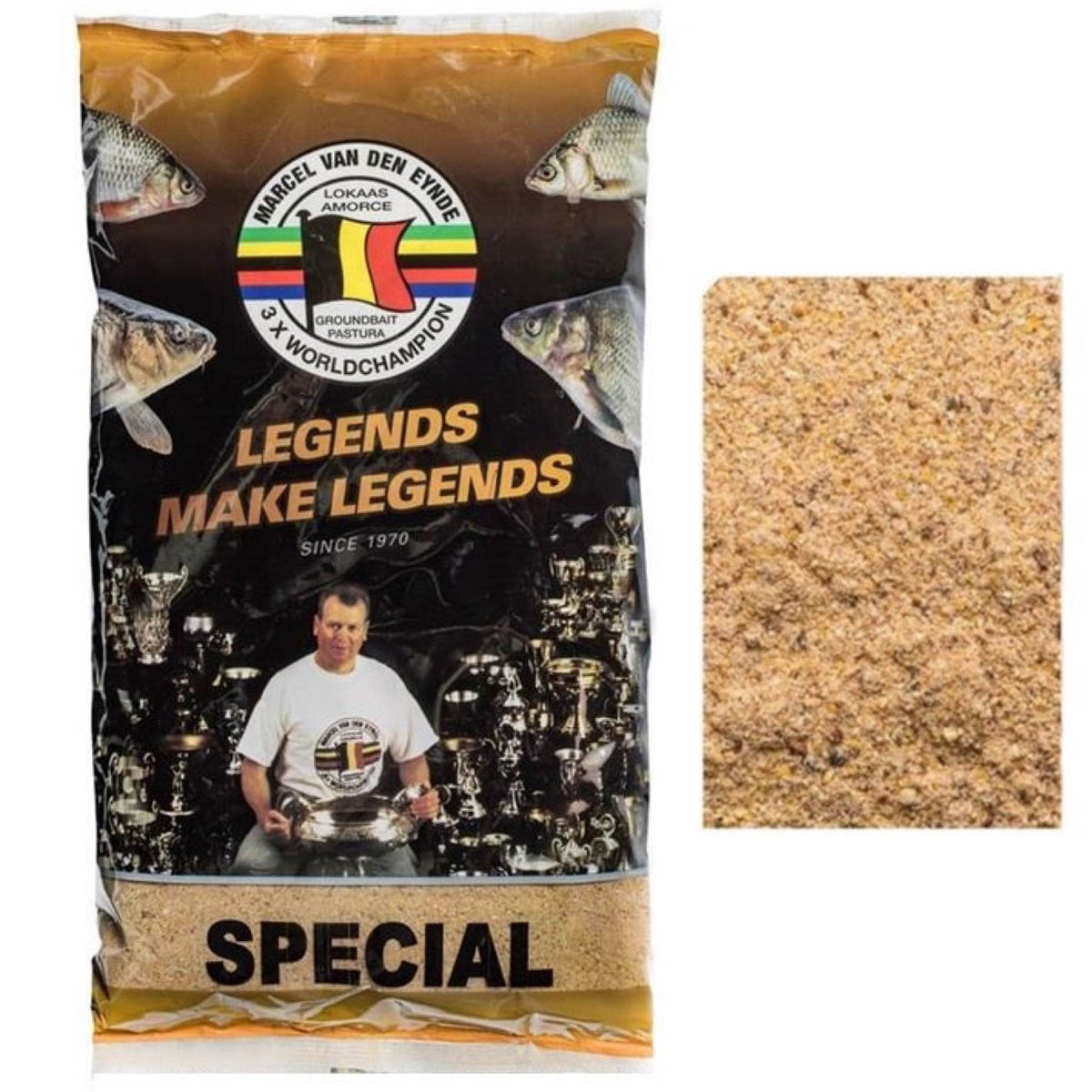 Marcel Van Den Eynde Special 1kg grondvoer met close-up van de voerstructuur