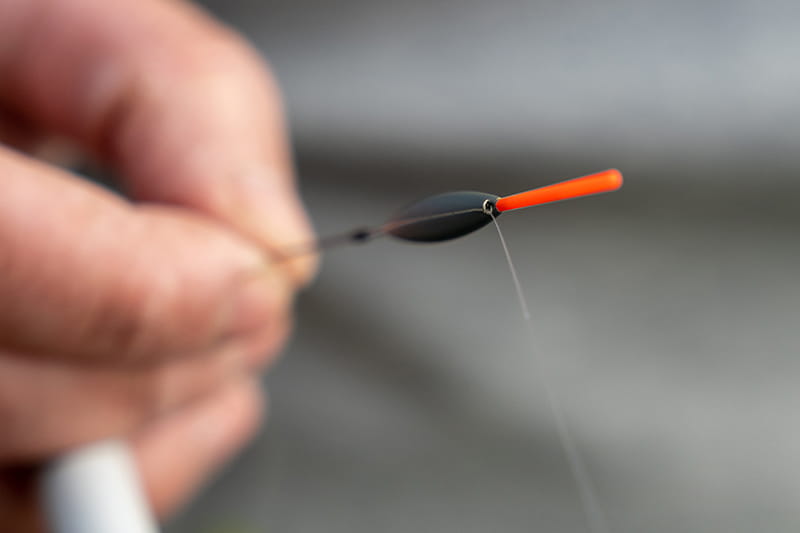 Matrix-finesse-carbon-slim-pole-floats-1