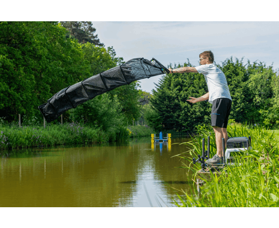 TRIPLE 2.5m CARP KEEPNET PACK