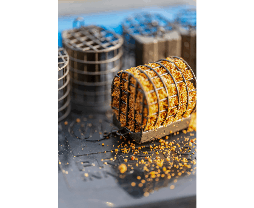 FLOW MESH FEEDER