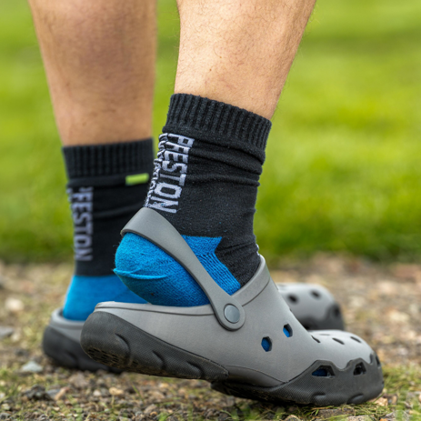HYDROTECH CLOGS