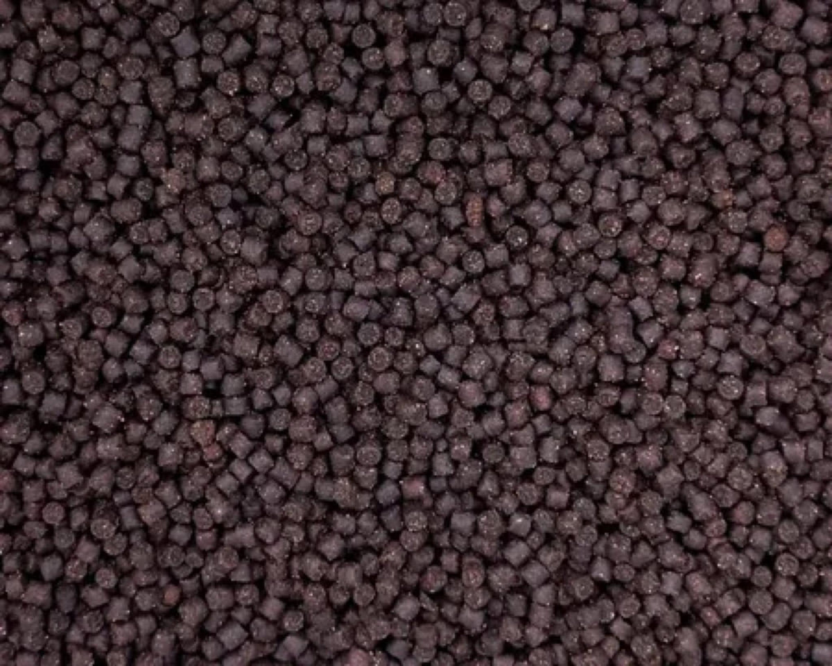 Skretting Trouvit pellets 4,5mm close-up