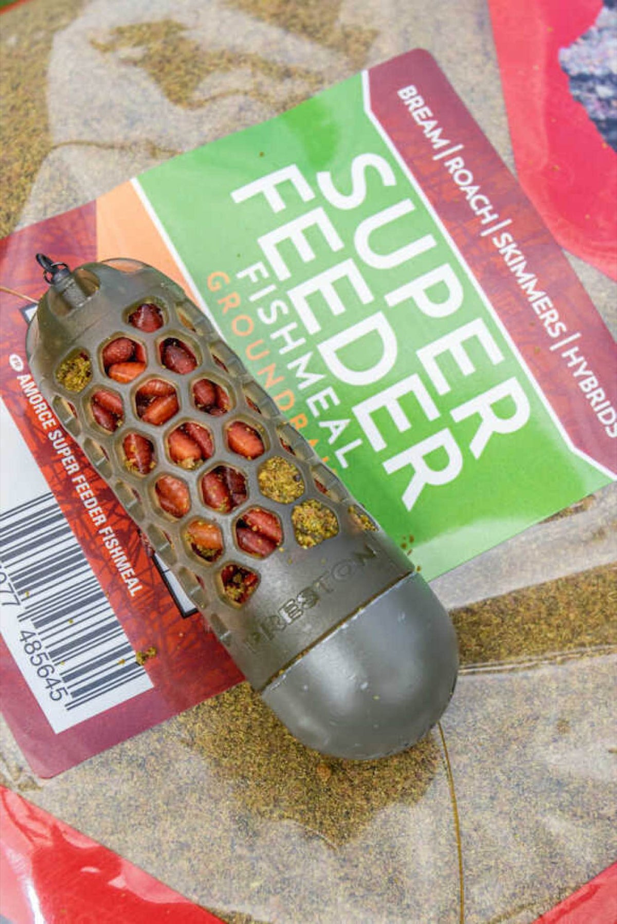 Sonubaits Super Feeder Fishmeal 2kg window feeder met maden