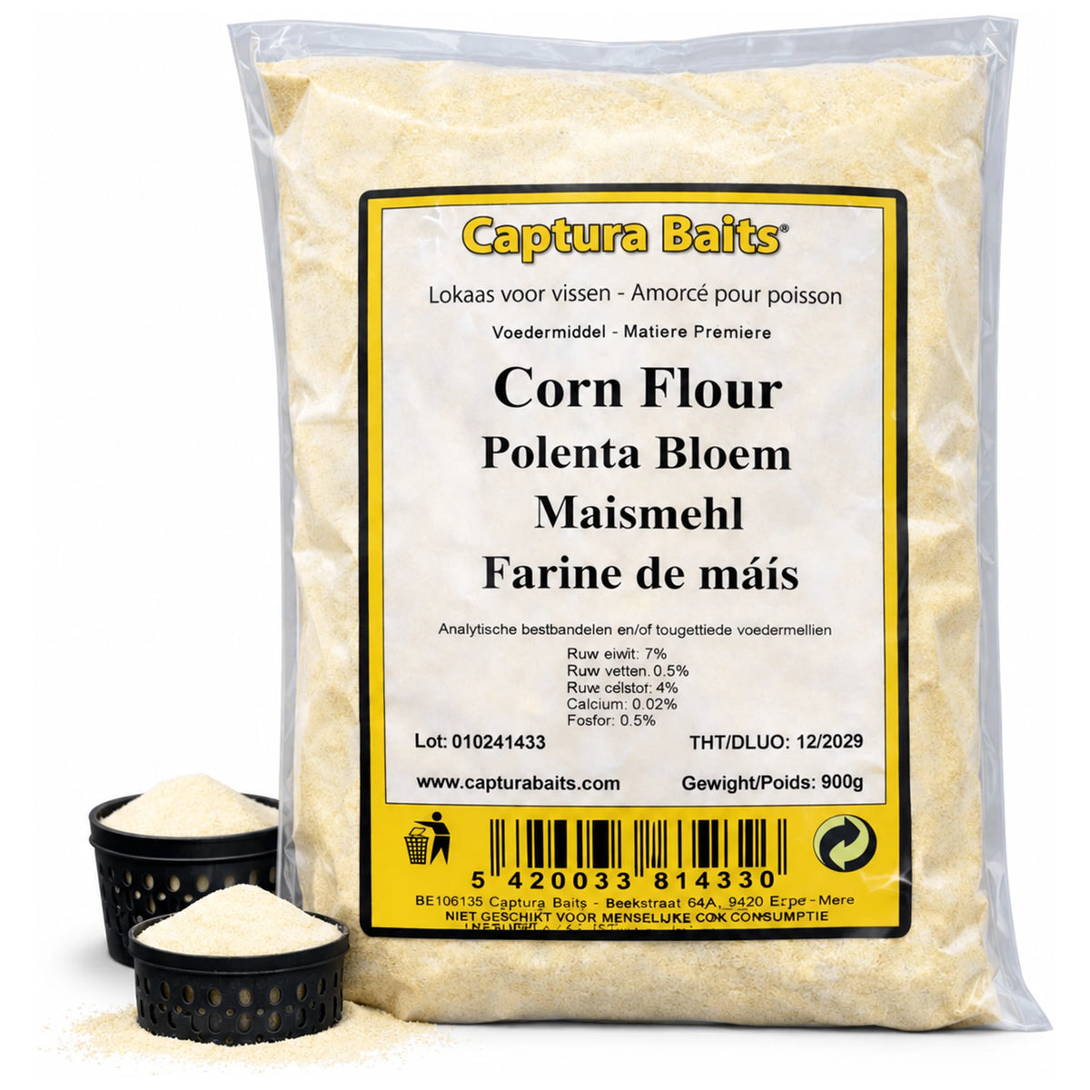 Captura Baits Polenta Bloem 900 g met twee zwarte geperforeerde bakjes licht meel