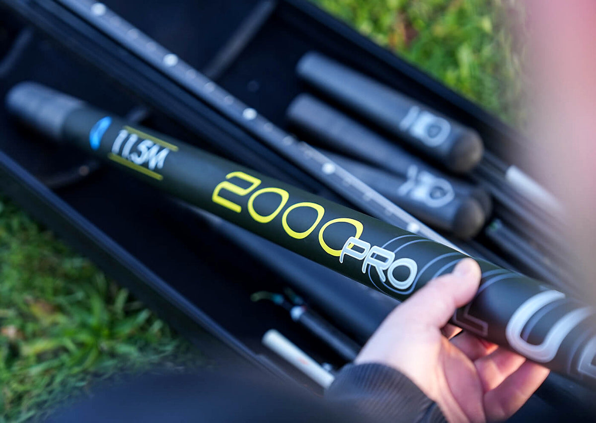 Cresta Identity Ultra 2000 Pro 11.5m Superpack – hengeldeel met 2000 PRO-opdruk en extra delen in het open foedraal