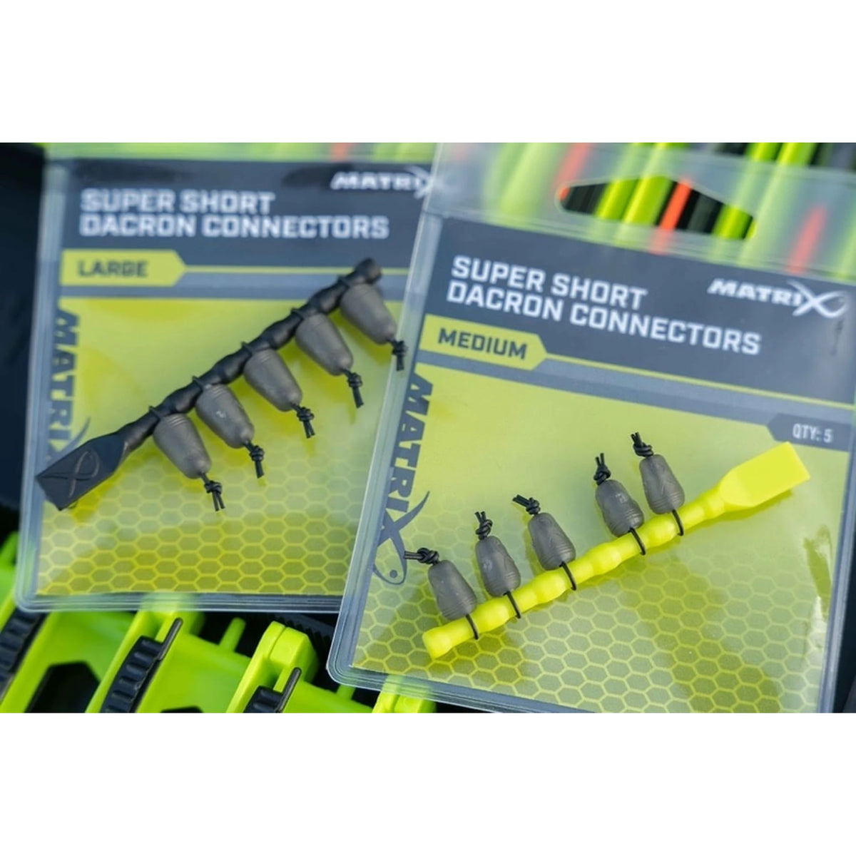 Matrix Super Short Dacron Connectors Medium en Large in productverpakking
