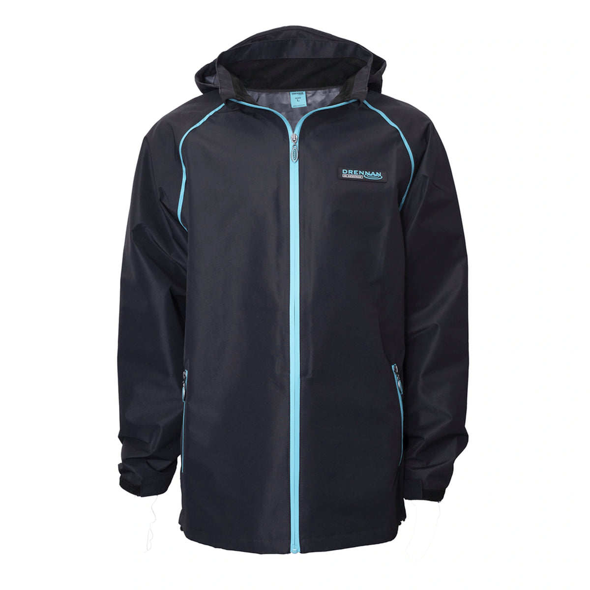 Drennan 10K Jacket – volledige voorzijde met gedeeltelijk geopende kraag, capuchon en twee zakken met turquoise ritssluiting