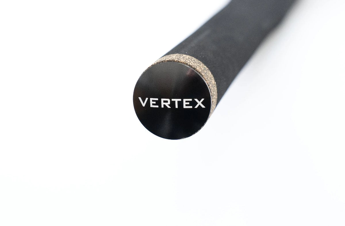 Drennan Vertex Distance Feeder – zwarte einddop met Vertex-logo en kurkrand