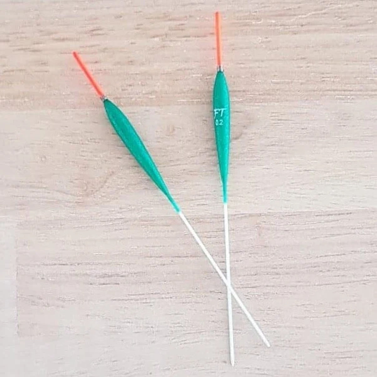 Fishing Things FT16 – detailafbeelding van de rode dobber, set van 5 stuks