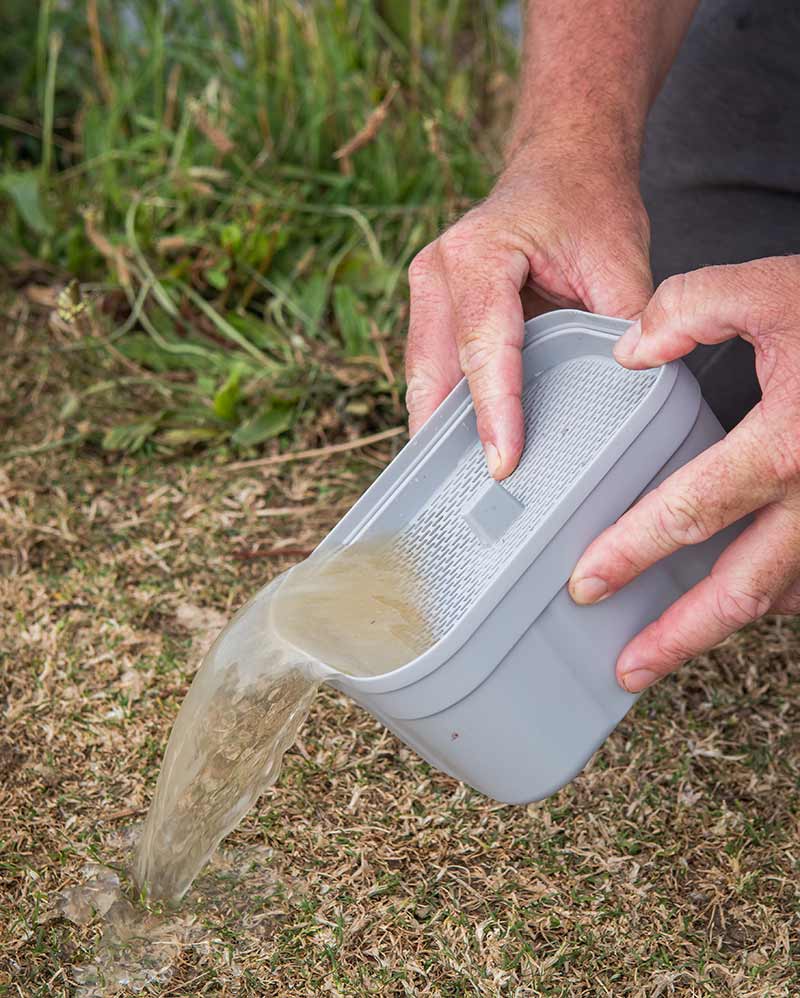DRAINAGE TRAY